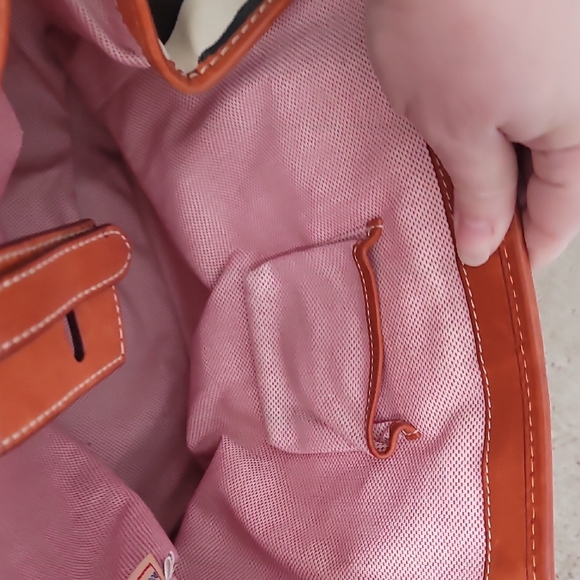 Dooney & Bourke Giraffe Print Tote Bag EUC - Picture 12 of 12